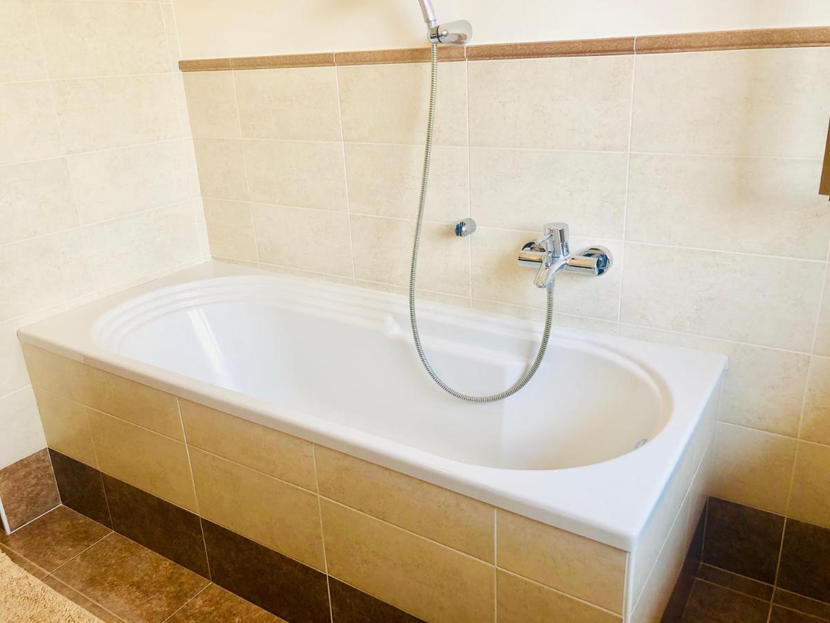 Domaso Central Apartment المظهر الخارجي الصورة